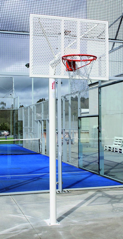 Canasta baloncesto antivandálica  Equipamiento Deportivo - Happyludic